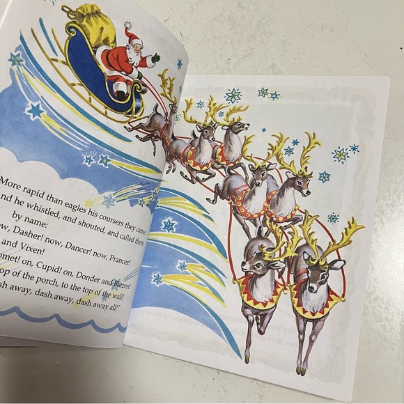 Little Golden Book Christmas Books Lot of 2 - Picture 8 of 9